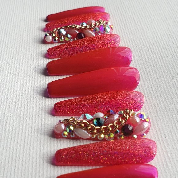 **Cover Girl** Press On Nails Set - Picture 2 of 6